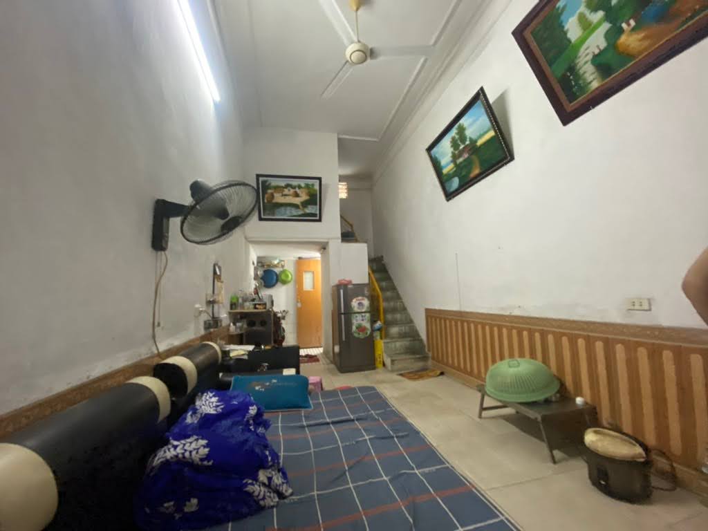 BÁN NHÀ 3 TẦNG, 2 PN, 36M2 - MINH KHAI - HAI BÀ TRƯNG - GIÁ 5 TỶ X - SỔ ĐỎ CHÍNH CHỦ - Ảnh 1